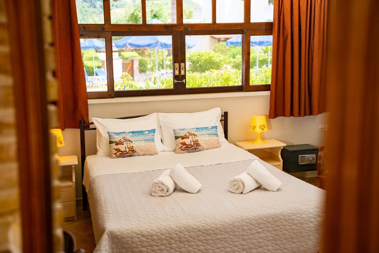 Ionio Holidays Katerina Apartments Vasilikí Buitenkant foto